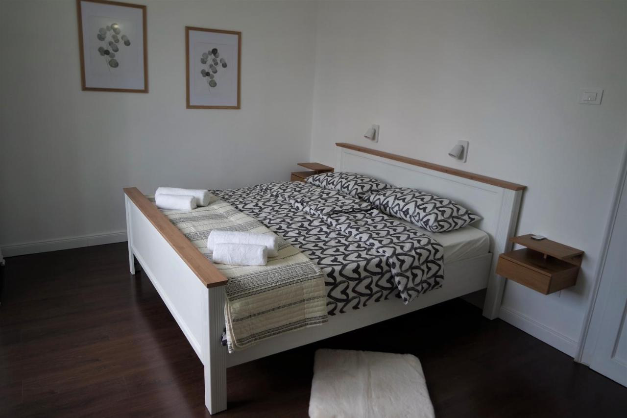 Sea Flower Apartment Риека Экстерьер фото