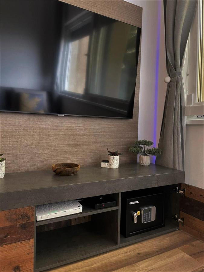 Sea Flower Apartment Риека Экстерьер фото